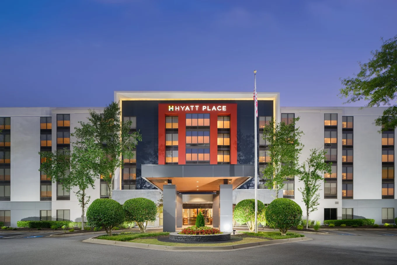 College Bus Tour  - Hotel in Greenville / Haywood 2 nights